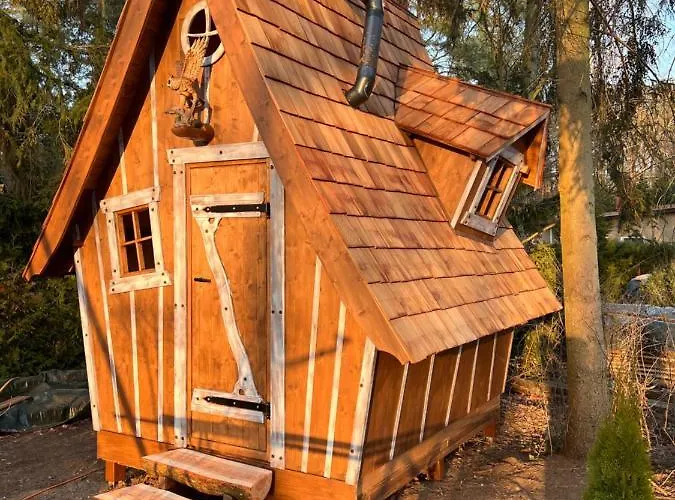 Märchenhütte- Campen am Wald und See